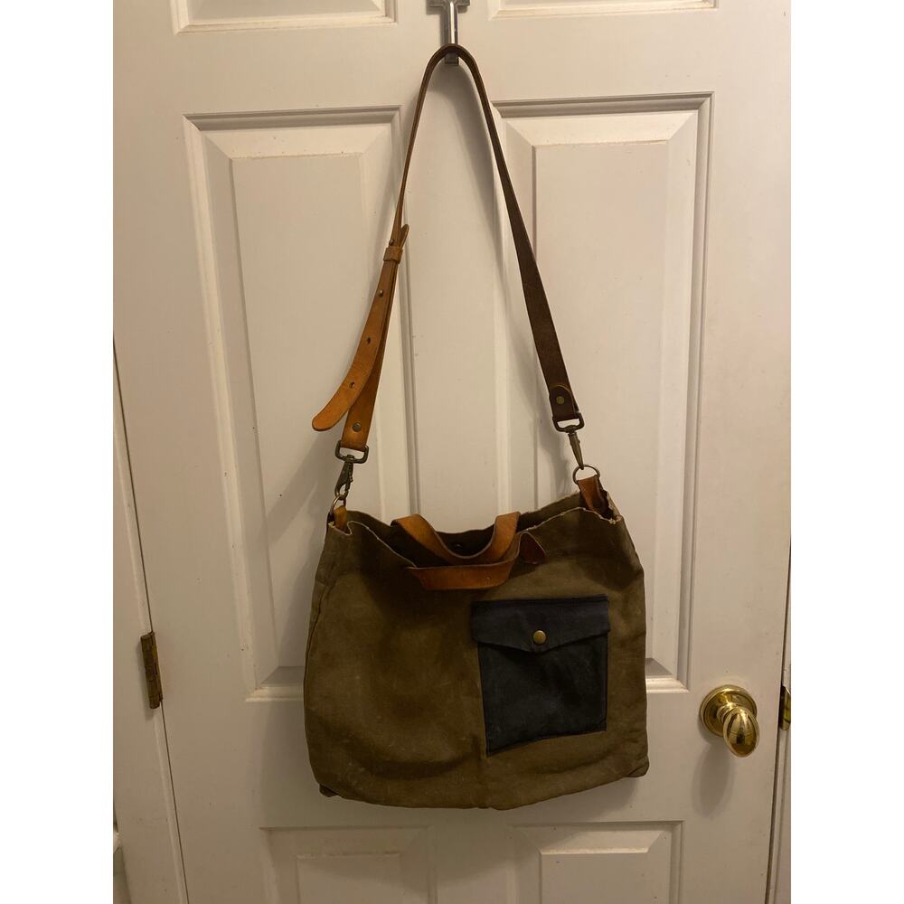 Winter Session Women's Wax Canvas Handmade Shoulder Bag Crossbody Purse